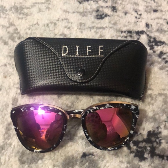 Diff Eyewear Accessories Diff Eyewear Rose Polarized Sunglasses